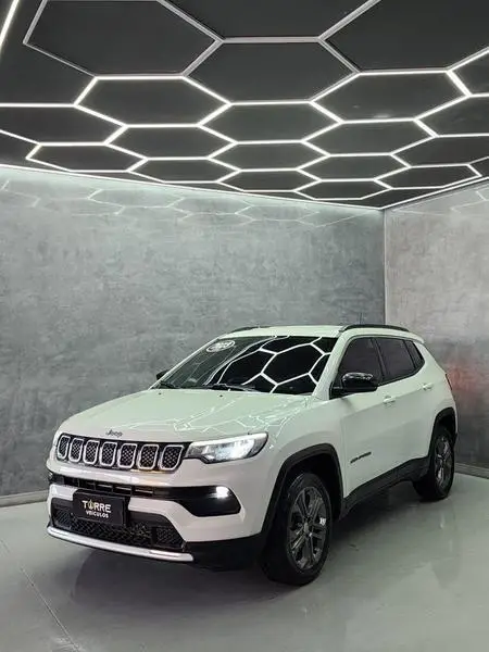 Carro Jeep Compass 2023 Longitude 1.3 T270 (Aut) (Flex)