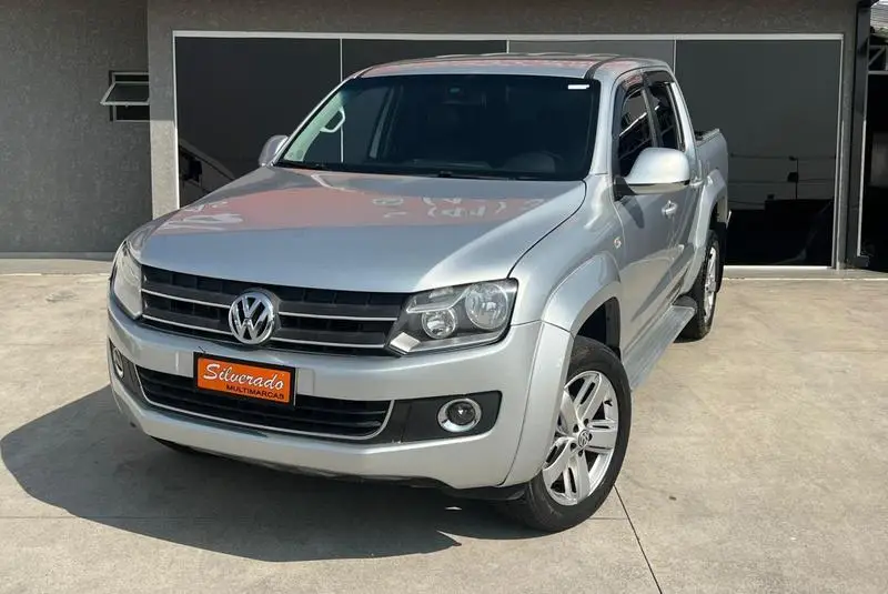 Volkswagen Amarok 2.0 CD 4x4 TDi Highline (Aut)