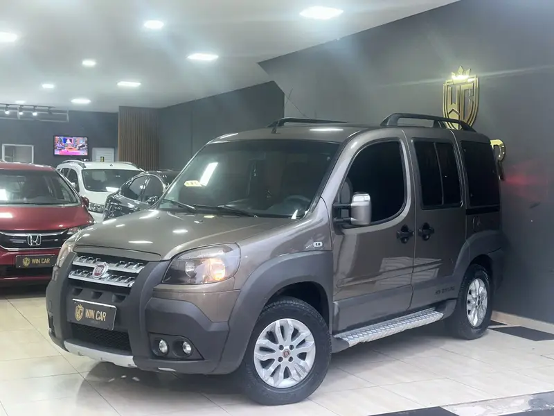 Fiat Doblò Adventure 1.8 16V (Flex)