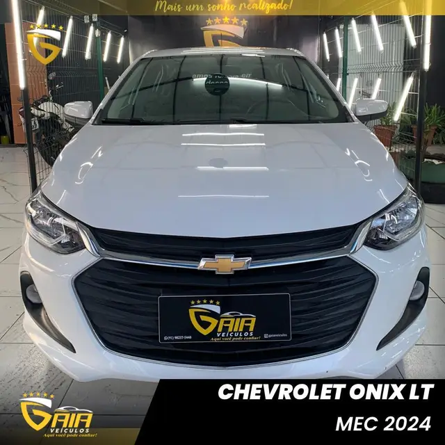 Carro Chevrolet Onix Plus 2024 LT 1.0