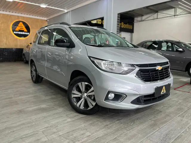 Carro Chevrolet Spin 2023 Premier 1.8 (Aut.)
