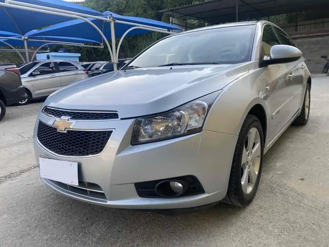 Carro Chevrolet Cruze 2012 LT 1.8 16V Ecotec (Flex)