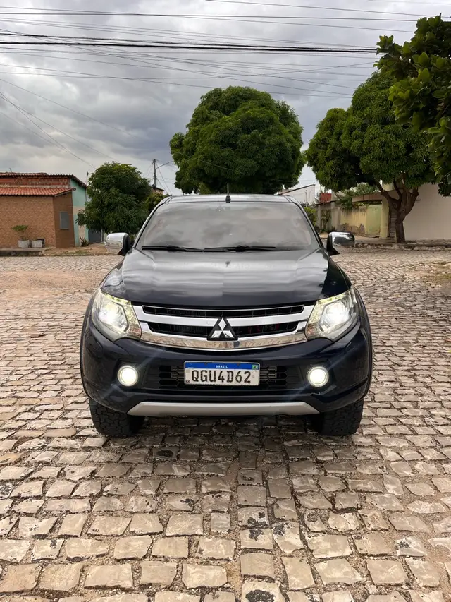 Carro Mitsubishi L200 Triton Sport 2019 Sport 2.4 DID-H HPE-S Top 4WD (Aut)