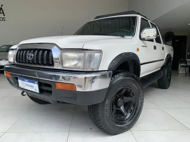 Carro Toyota Hilux Cabine Dupla 2004 Hilux SRV 4x2 3.0 (cab. dupla)