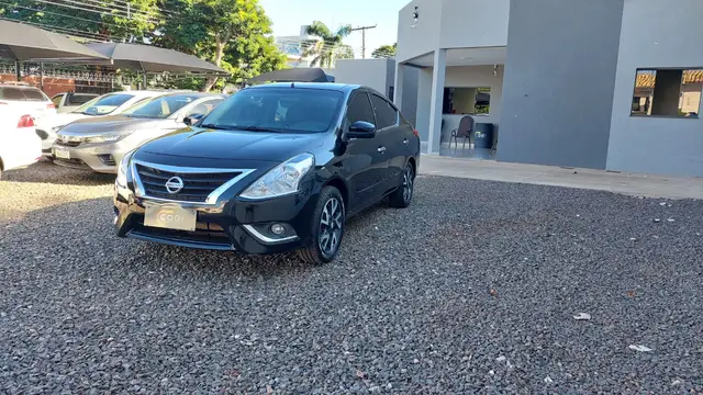 Carro Nissan Versa 2017 1.6 16V Unique CVT (Flex)