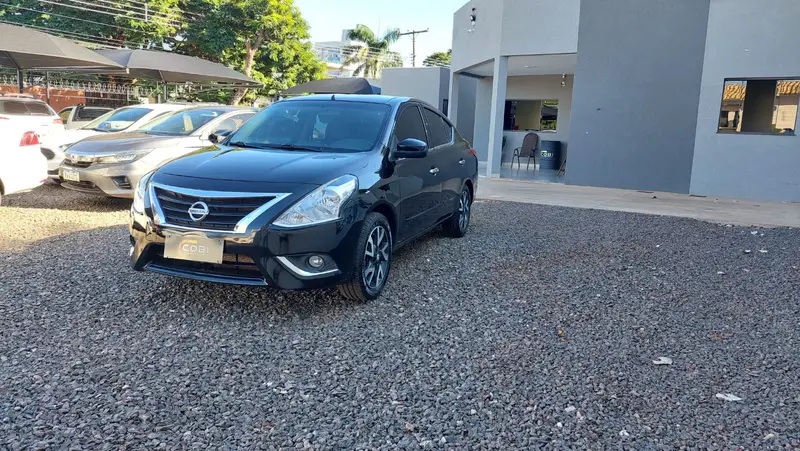 Nissan Versa 1.6 16V Unique CVT (Flex)