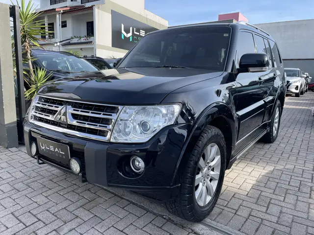 Carro Mitsubishi Pajero Full 2011 3.2 DI-D 5D HPE 4WD