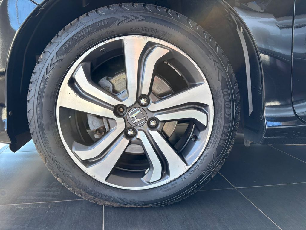City LX 1.5 CVT (Flex)