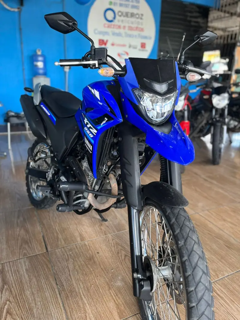 Yamaha XTZ 250 Lander ABS