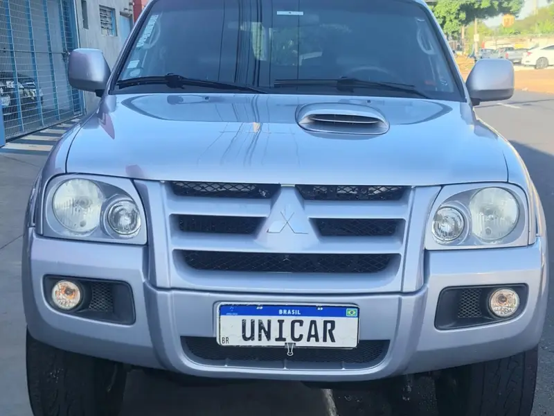 Mitsubishi Pajero Sport HPE 4x4 2.5
