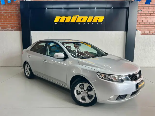 Carro Kia Cerato 2011 EX 1.6 16V (aut)