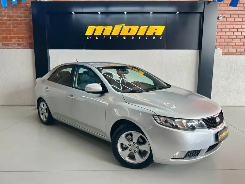 Kia Cerato EX 1.6 16V (aut)
