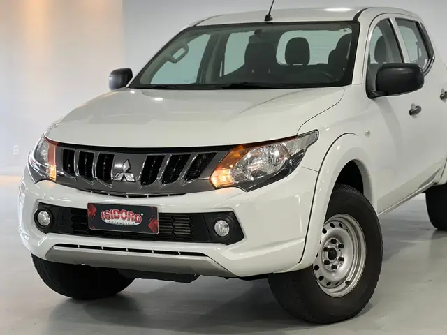 Carro Mitsubishi L200 2023 Triton GLS 2.4 Turbo