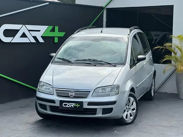 Carro Fiat Idea 2010 Adventure 1.8 (Flex)