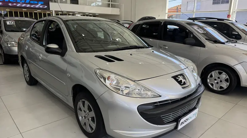 Peugeot 207 Sedan 207 Passion XR 1.4 8V (flex)