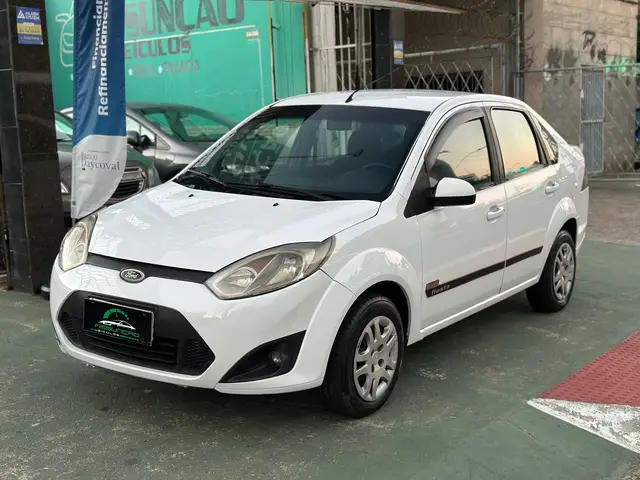 Carro Ford Fiesta Sedan 2013 Sed. 1.6 8V Flex 4p