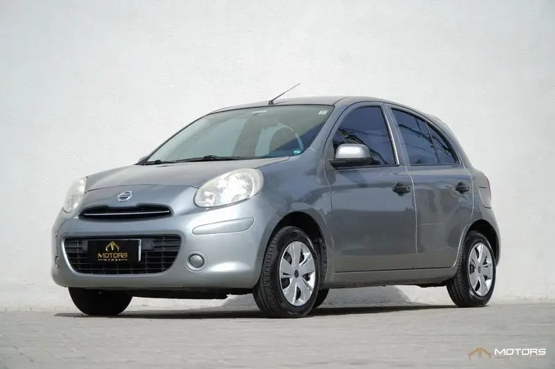 Nissan March 1.0 16V (Flex)