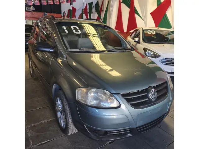 Carro Volkswagen SpaceFox 2010 Plus 1.6 8V (Flex)