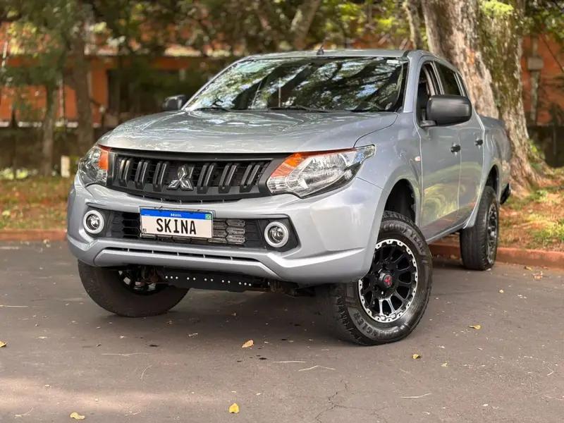 Mitsubishi L200 Triton GL 2.4