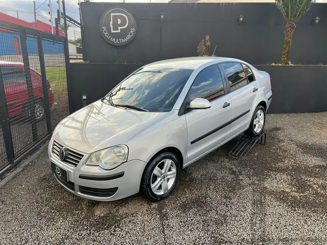 Carro Volkswagen Polo Sedan 2010 1.6 8V I-Motion (Flex) (Aut)