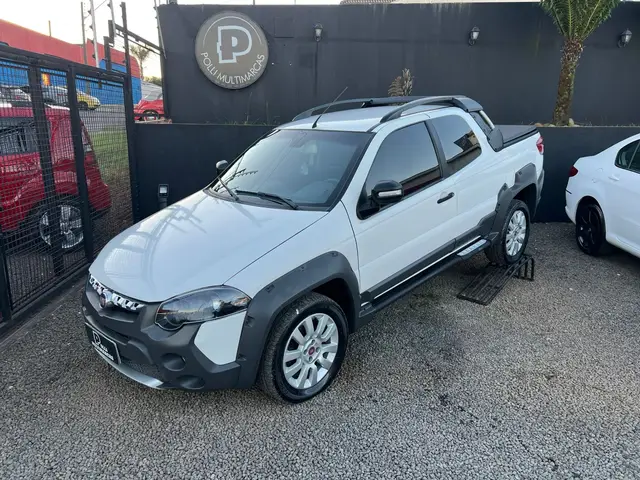 Carro Fiat Strada 2016 Adv.1.8 16V Dualogic Flex CD