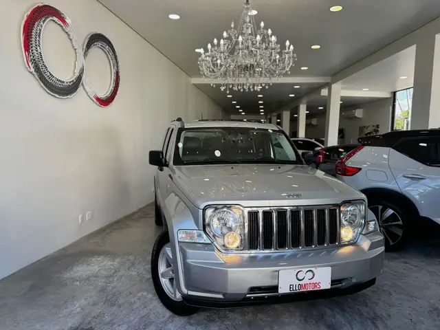 Carro Jeep Cherokee 2012 Limited 3.7 V6 4WD