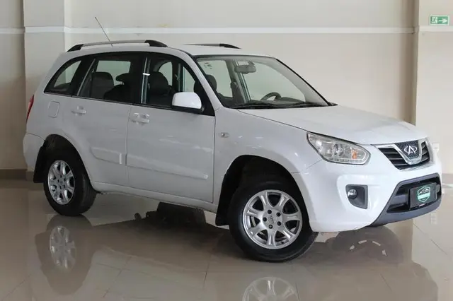 Carro CAOA Chery Tiggo 2015 2.0 16V