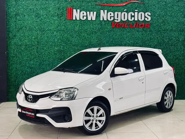 Carro Toyota Etios 2018 X 1.3 (Flex)