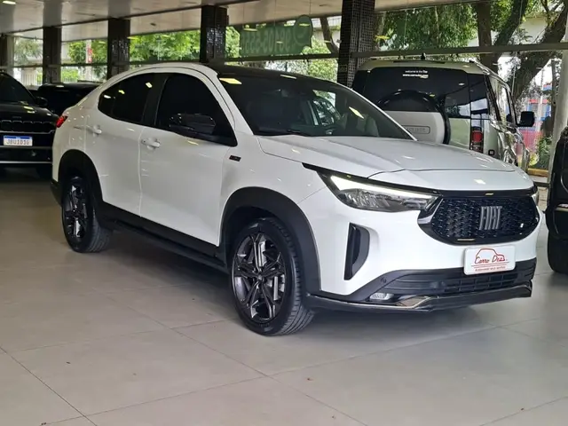Carro Fiat Fastback 2023 Limited Edition Powered by Abarth (Flex) (Aut)