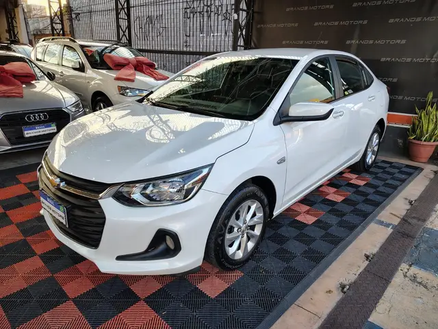 Carro Chevrolet Onix Plus 2022 1.0 LTZ Turbo (Flex)
