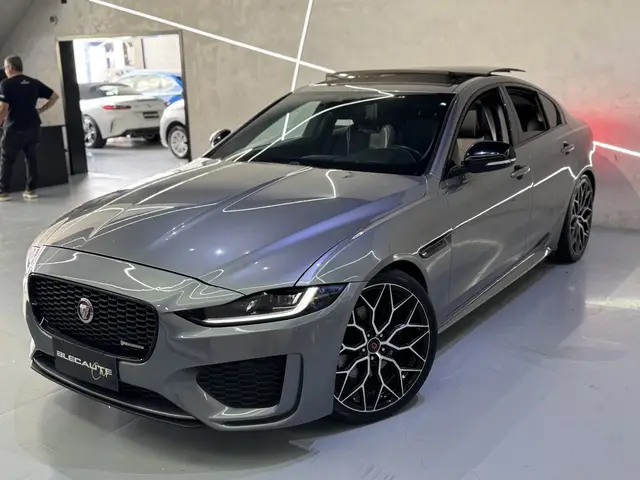 Carro Jaguar XE 2020 R-Dynamic S P250 2.0 (Aut)