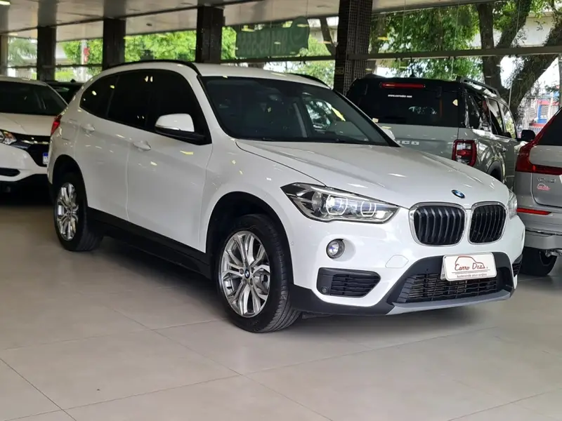 BMW X1 2.0 sDrive20i GP ActiveFlex