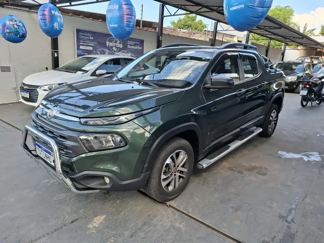 Carro Fiat Toro 2017 Freedom 1.8 AT6 4x2 (Flex)