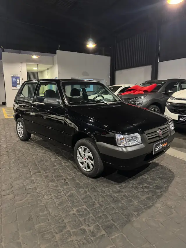 Carro Fiat Uno Mille 2013 Fire Economy 1.0 (Flex) 2p