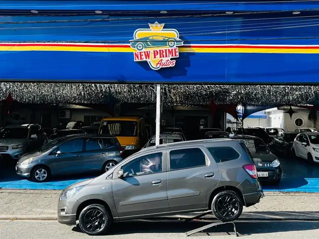 Carro Chevrolet Spin 2014 LTZ 7S 1.8 (Flex) (Aut)