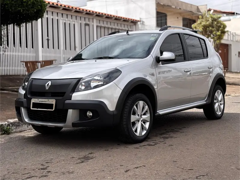 Renault Sandero Stepway 1.6 16V Hi-Flex (aut)