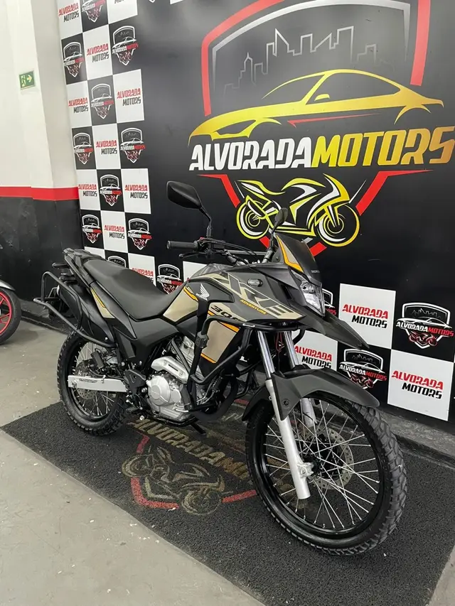 Carro Honda XRE 300 2023 ABS