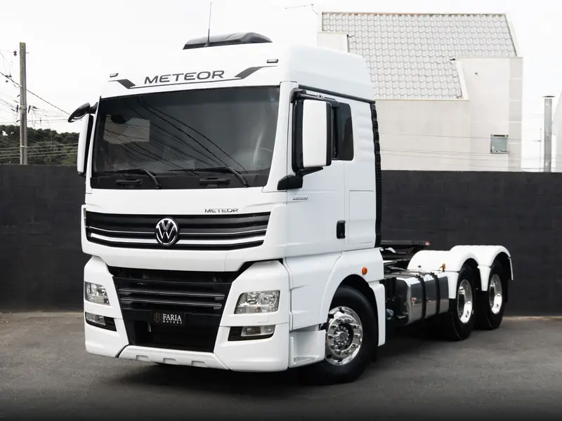Volkswagen 29.520 Meteor 29.520 6x4 2p (diesel)(E5)