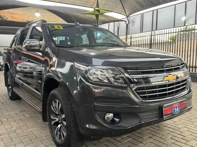 Carro Chevrolet S10 Cabine Dupla 2018 S10 2.5 ECOTEC SIDI LTZ 4WD (Cabine Dupla) (Aut)