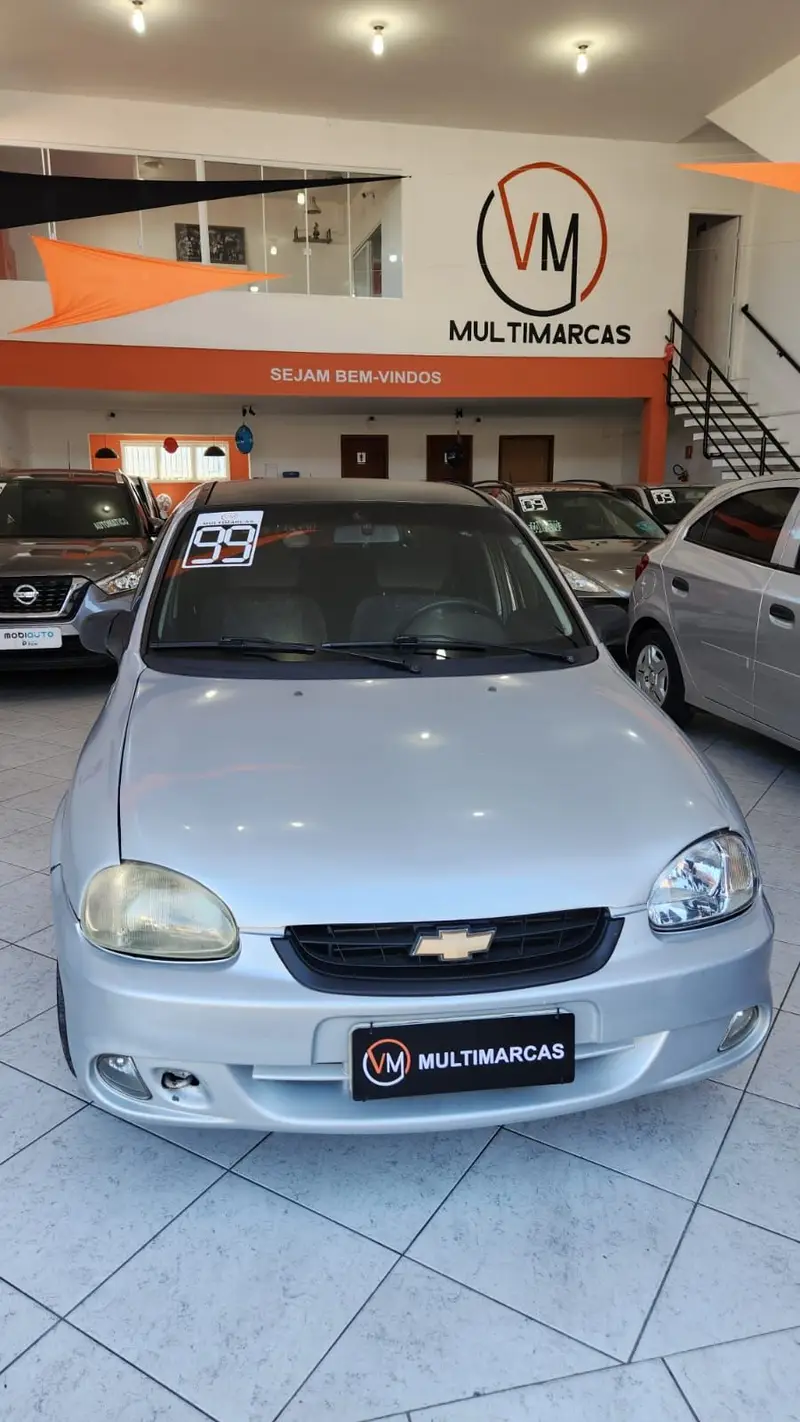 Chevrolet Corsa Sedan GL 1.6 MPFi