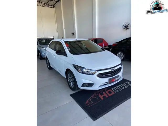 Carro Chevrolet Onix 2020 1.0 (Flex)