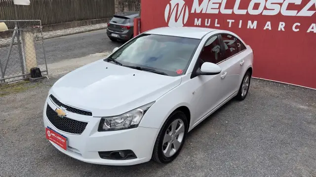 Carro Chevrolet Cruze 2012 LT 1.8 16V Ecotec (Flex)