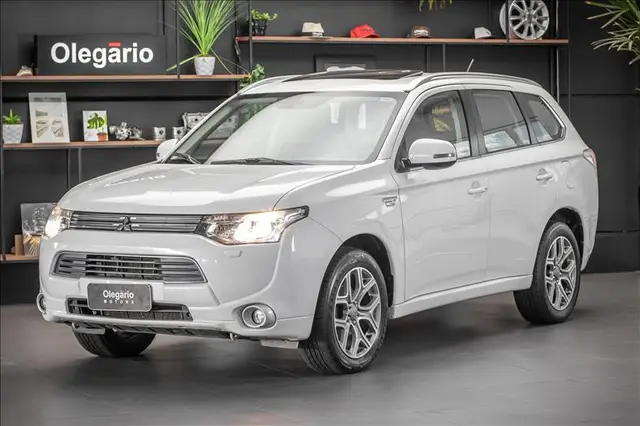 Carro Mitsubishi Outlander 2015 2.0 16V PHEV CVT 4WD