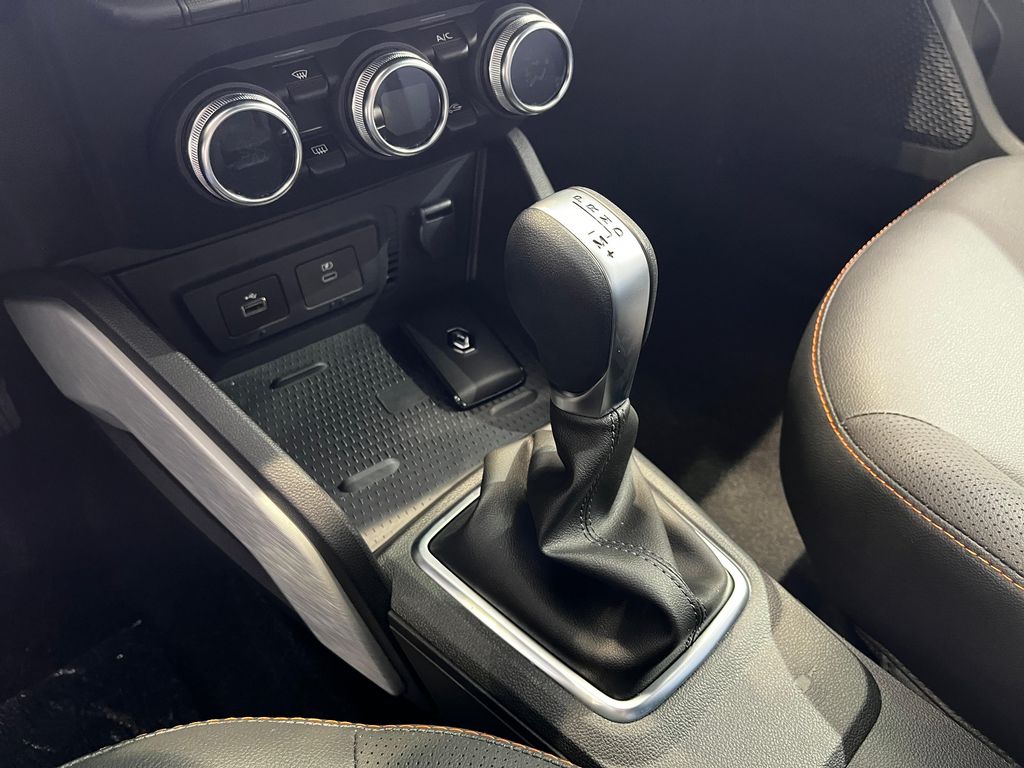 Duster Plus Iconic 1.3