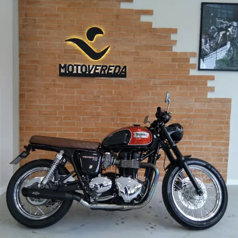 Triumph Bonneville T100 T 100