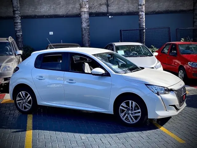 Peugeot 208 Allure 1.6 (Flex) (Aut)