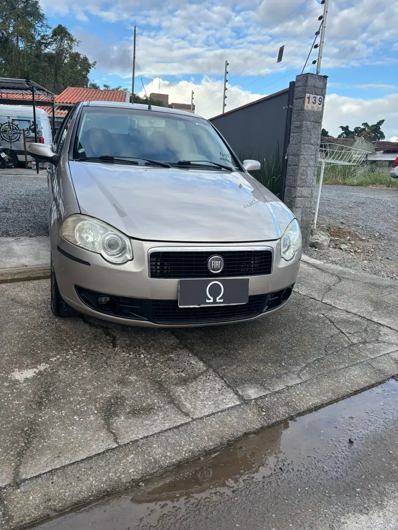 Fiat Siena ELX 1.4 8V (Flex)