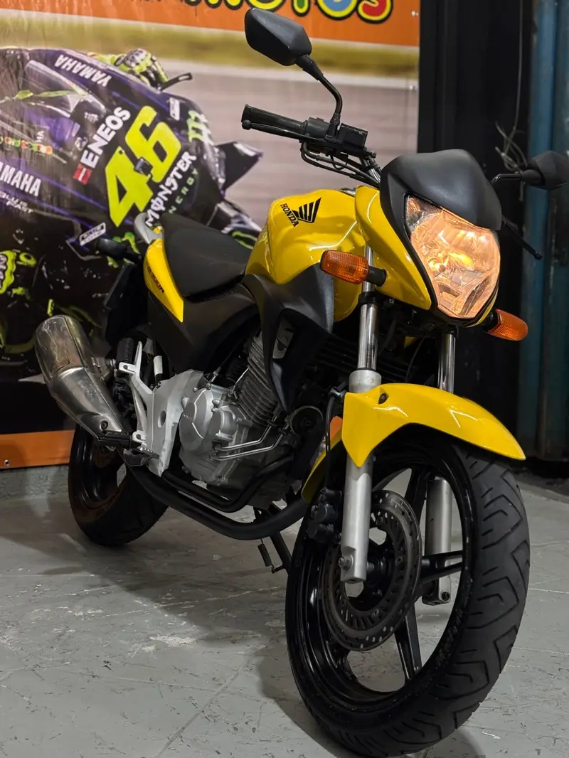 Honda CB 300R Edição Especial