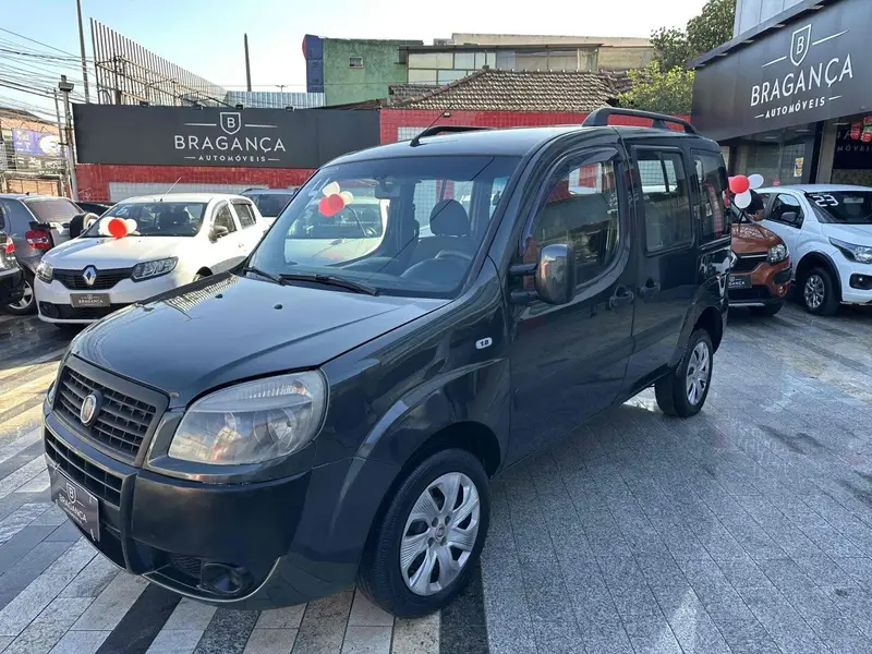 Fiat Doblò Essence 1.8 16V (Flex)