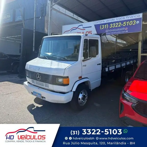Carro Mercedes-Benz 710 2007 710/710 Plus